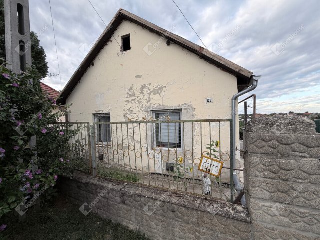Eladó családi ház, Miskolcon 37.99 M Ft, 3 szobás