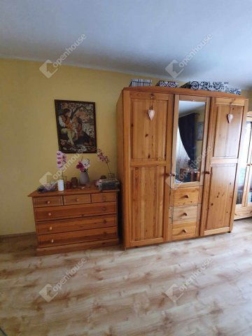 Eladó családi ház, Vésén 34.9 M Ft, 4 szobás