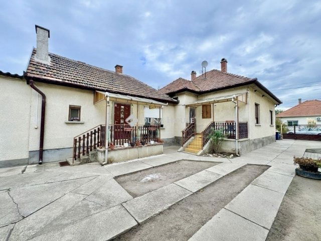 Eladó családi ház, Üllőn 92.9 M Ft, 4 szobás