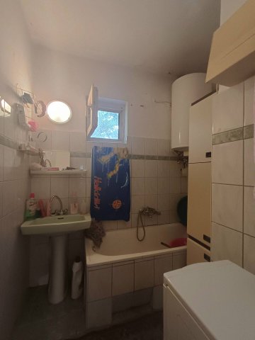 Eladó családi ház, Veresegyházon 64.9 M Ft, 4 szobás