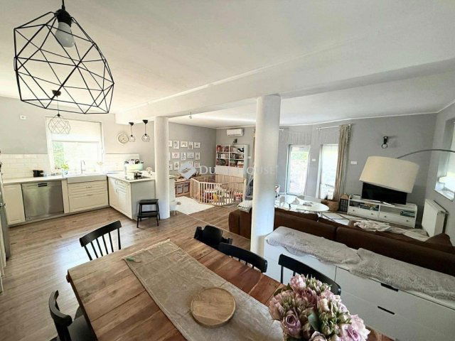 Eladó családi ház, Debrecenben 109 M Ft, 4 szobás