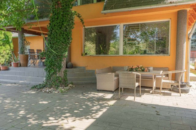 Eladó családi ház, Gárdonyban 134 M Ft, 6 szobás