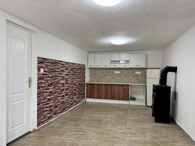 Eladó családi ház, Zalaszabaron 24.9 M Ft, 2 szobás