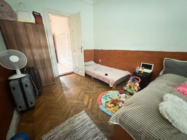 Eladó családi ház, Budapesten, XV. kerületben 169 M Ft
