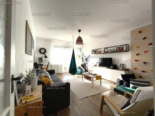 Eladó téglalakás, Herceghalomon 86.9 M Ft, 3 szobás