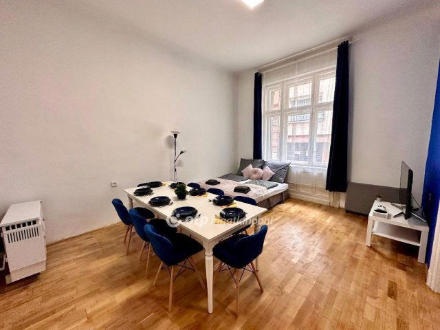 Eladó téglalakás, Budapesten, VIII. kerületben 77.9 M Ft