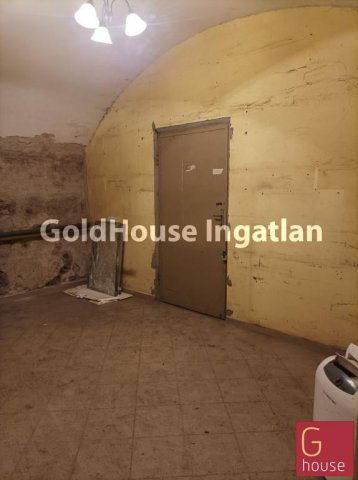 Eladó iroda, Budapesten, VIII. kerületben, Mária utcában