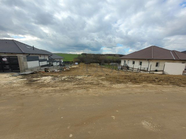 Eladó ikerház, Pécelen 98.9 M Ft, 4 szobás