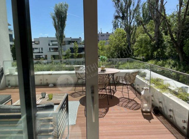 Kiadó téglalakás, albérlet, XII. kerületben, Németvölgyi úton