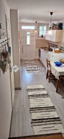 Eladó sorház, Harkányban 79.99 M Ft, 8 szobás