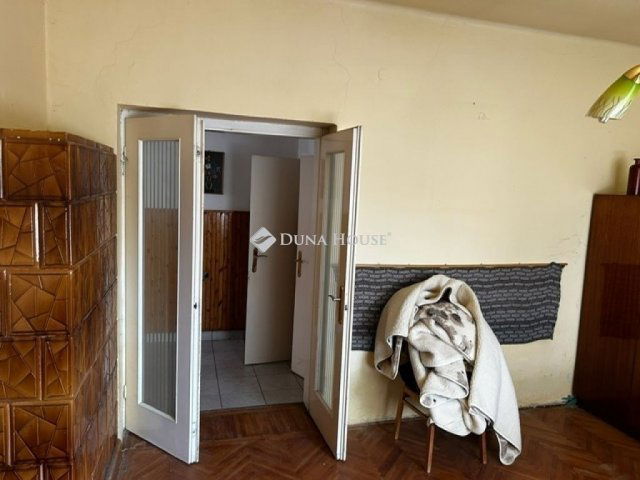 Eladó családi ház, Budapesten, XVII. kerületben 75 M Ft