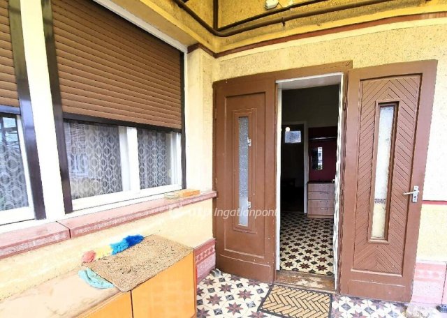 Eladó családi ház, Nagykőrösön 45.5 M Ft, 3 szobás