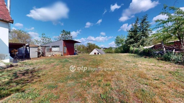 Eladó családi ház, Nagykállóban 35 M Ft, 3 szobás