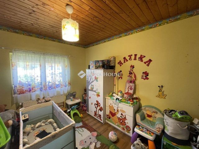 Eladó családi ház, Vasadon 73.9 M Ft, 3 szobás