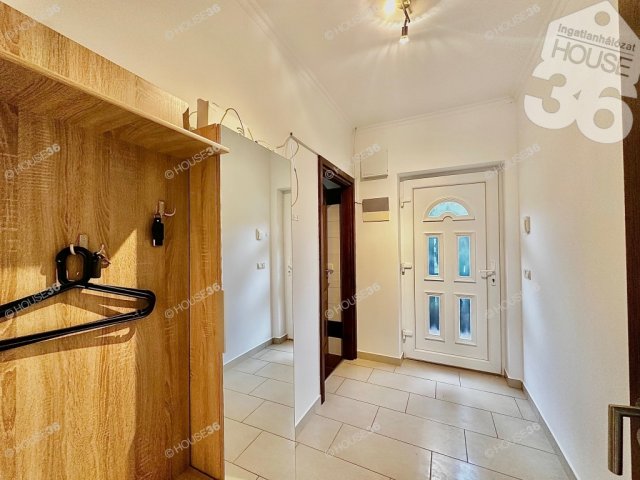 Eladó családi ház, Kecskeméten 99.9 M Ft, 4 szobás