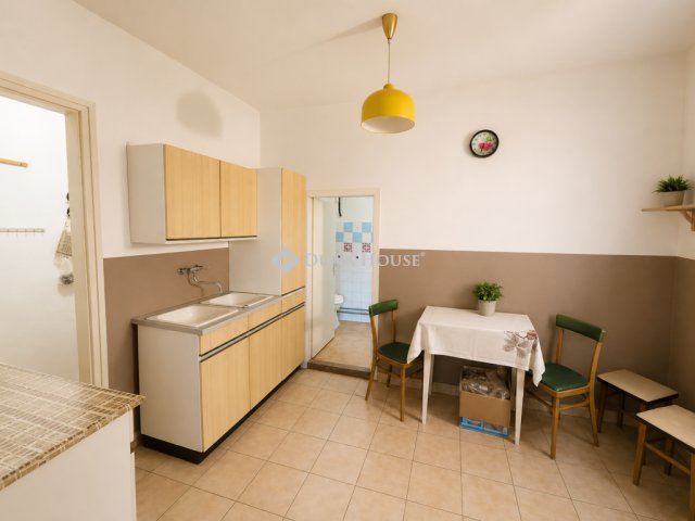 Eladó családi ház, Egyházasfaluban 31.5 M Ft, 2 szobás