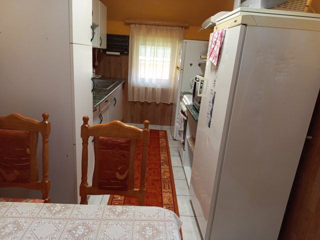 Kiadó téglalakás, albérlet, Miskolcon 120 E Ft / hó, 2 szobás