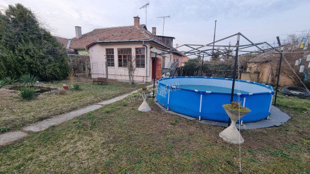 Eladó ikerház, Tokodaltárón 39 M Ft, 2 szobás