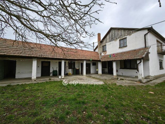 Eladó családi ház, Örményesen 21.5 M Ft, 2 szobás