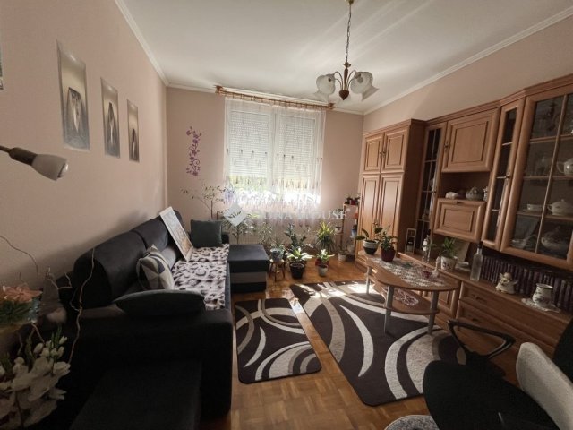 Eladó téglalakás, Zalaegerszegen 36 M Ft, 2 szobás