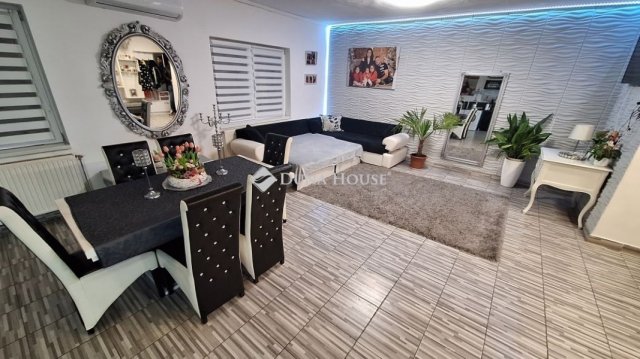 Eladó családi ház, Sárbogárdon 56.2 M Ft, 4 szobás