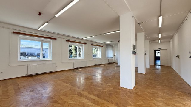 Kiadó iroda, Debrecenben 210 E Ft / hó, 3 szobás