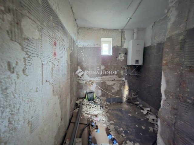 Eladó családi ház, Gyömrőn 85 M Ft, 7 szobás