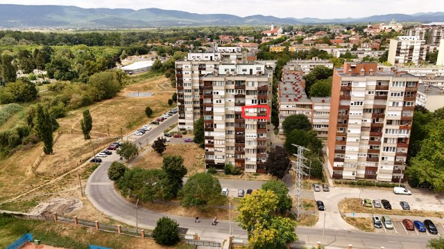 Eladó panellakás, Vácon, Vám utcában 51.9 M Ft, 2 szobás