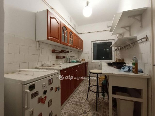 Eladó téglalakás, Solymáron 129.9 M Ft, 3 szobás