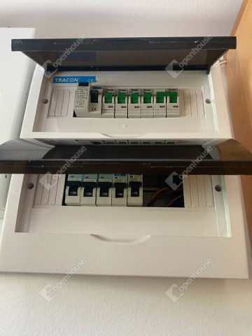 Eladó téglalakás, Mosonmagyaróváron 89.9 M Ft, 4 szobás