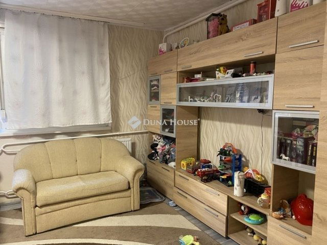 Eladó családi ház, Budapesten, XX. kerületben 55 M Ft, 4 szobás