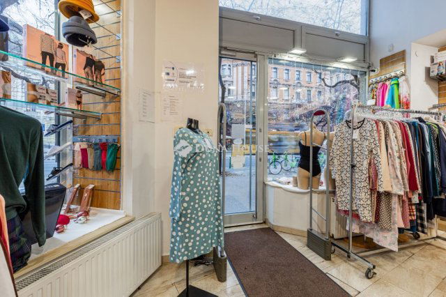 Eladó üzlethelyiség, Budapesten, V. kerületben 385 M Ft