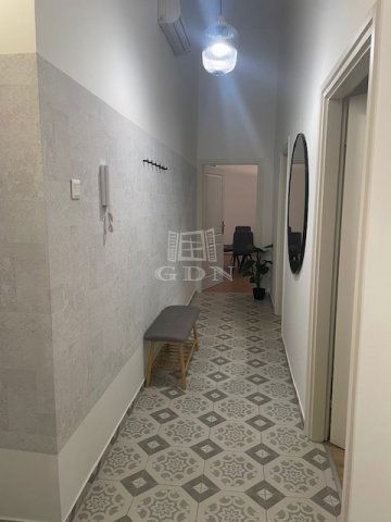 Kiadó téglalakás, albérlet, Szegeden 479 E Ft / hó, 3 szobás
