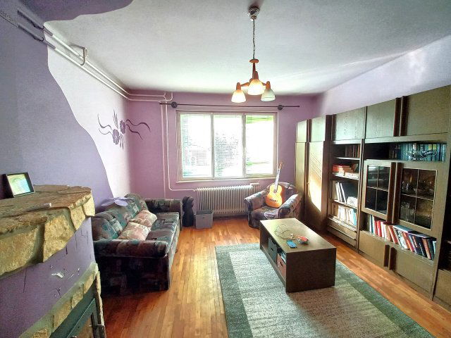 Eladó sorház, Hajdúböszörményen 65 M Ft, 3 szobás