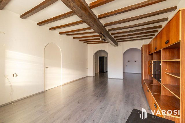 Kiadó családi ház, albérlet, Makón 150 E Ft / hó, 3+1 szobás