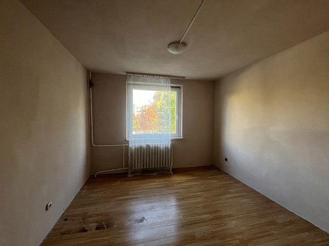 Eladó panellakás, Budapesten, III. kerületben 61.9 M Ft, 2 szobás