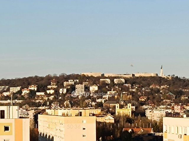 Eladó panellakás, Budapesten, XI. kerületben 76.5 M Ft