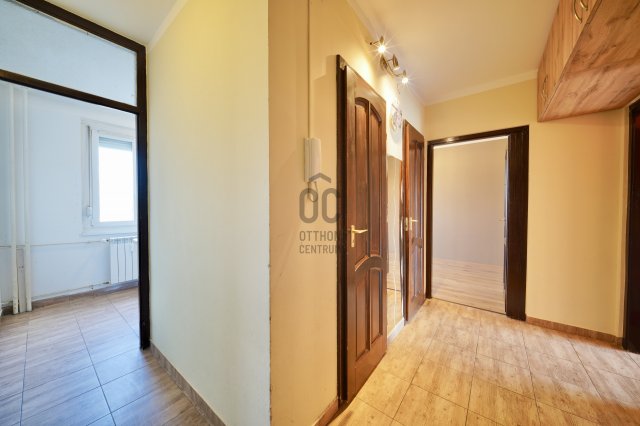 Eladó panellakás, Budapesten, XXI. kerületben, Ady Endre úton