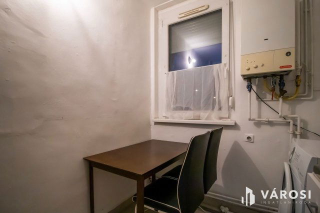 Eladó téglalakás, Székesfehérvárott 52.5 M Ft, 2 szobás