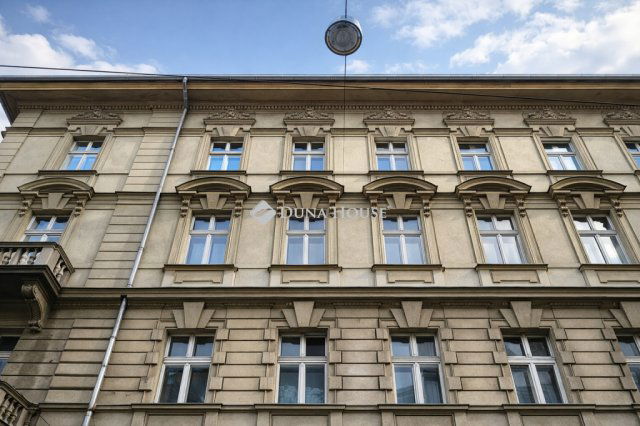 Eladó téglalakás, Budapesten, VII. kerületben 84.5 M Ft