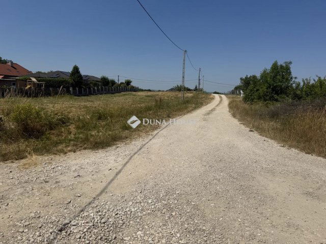 Eladó telek, Úrhidán 36 M Ft / költözzbe.hu