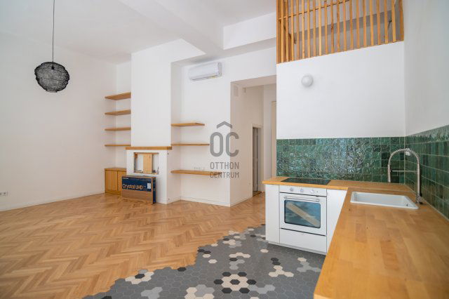 Eladó téglalakás, Budapesten, VI. kerületben, Zichy Jenő utcában