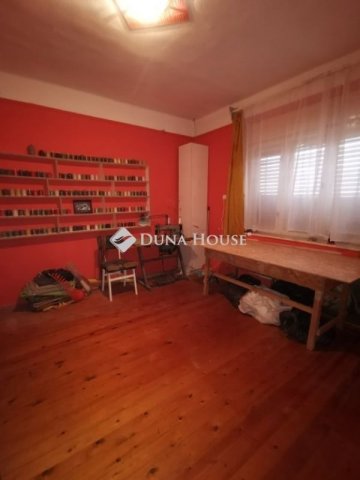 Eladó családi ház, Újszilváson 27.5 M Ft, 4 szobás