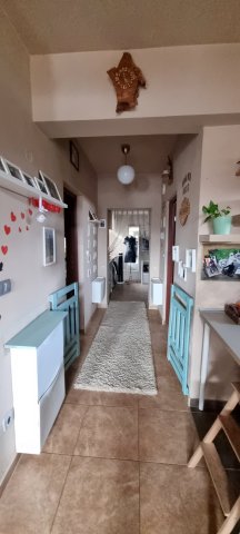 Eladó családi ház, Zsámbékon 86.9 M Ft, 1+2 szobás