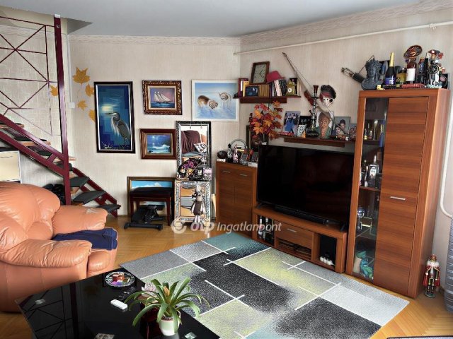 Eladó panellakás, Budapesten, IV. kerületben 99.8 M Ft, 4 szobás