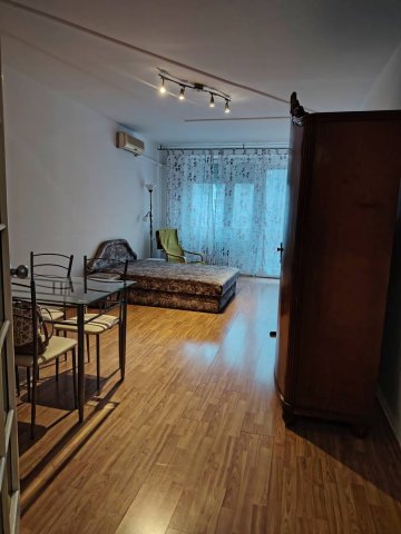 Eladó panellakás, Dunaújvárosban 34.9 M Ft, 2 szobás