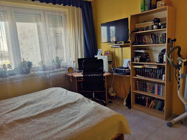 Eladó panellakás, Dunaújvárosban, Táncsics Mihály utcában