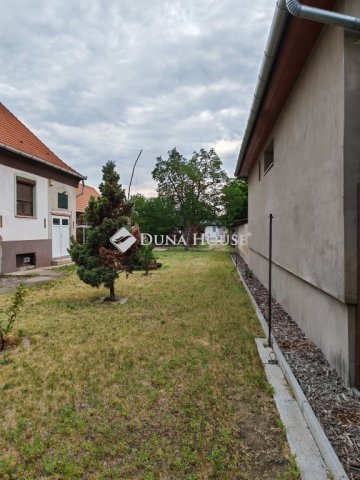 Eladó családi ház, Bócsán 75 M Ft, 4 szobás