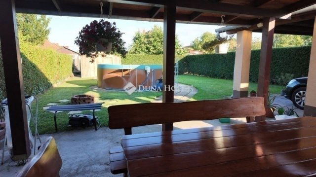 Eladó családi ház, Gyálon 129.99 M Ft, 6 szobás