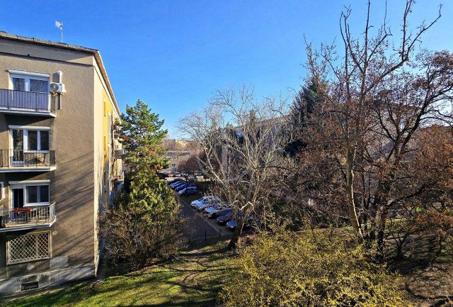 Eladó téglalakás, Budapesten, XIV. kerületben 71.9 M Ft